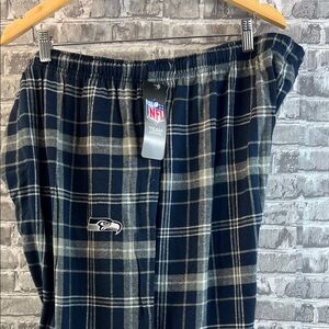 NWT NFL Seattle Seahawks Navy Plaid sleep/lounge pants
